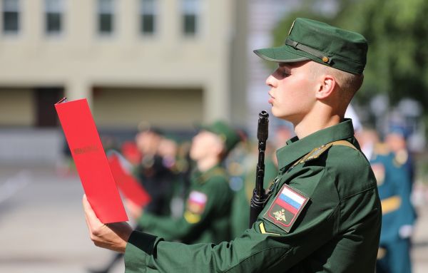 Участие в торжественном принятии присяги молодым пополнением ВС РФ